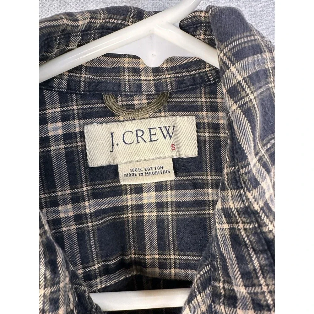 J. Crew Men's Blue Plaid Long Sleeve Button-up Shirt EUC Preppy Size Small